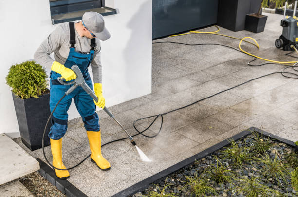 Best Commercial Pressure Washing  in Sparta, MI